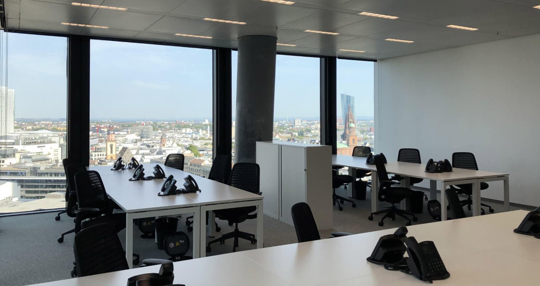 Spaces Frankfurt Omniturm Großes Büro
